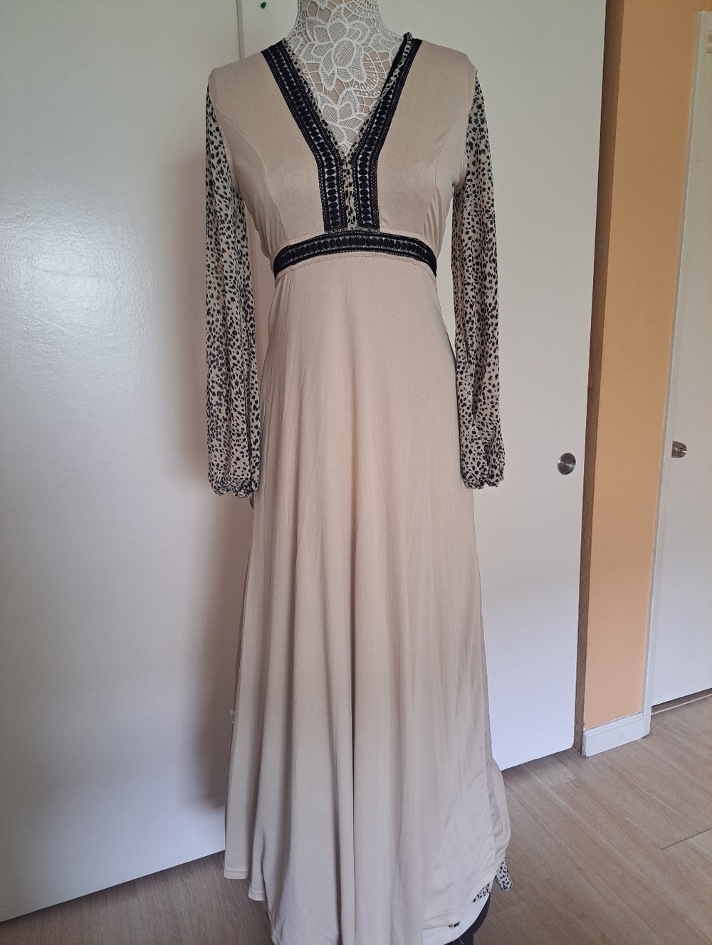 Dress Baltic Born Cream and Black Printed Long Sleeve Maxi Dress - Picture 5 of 14